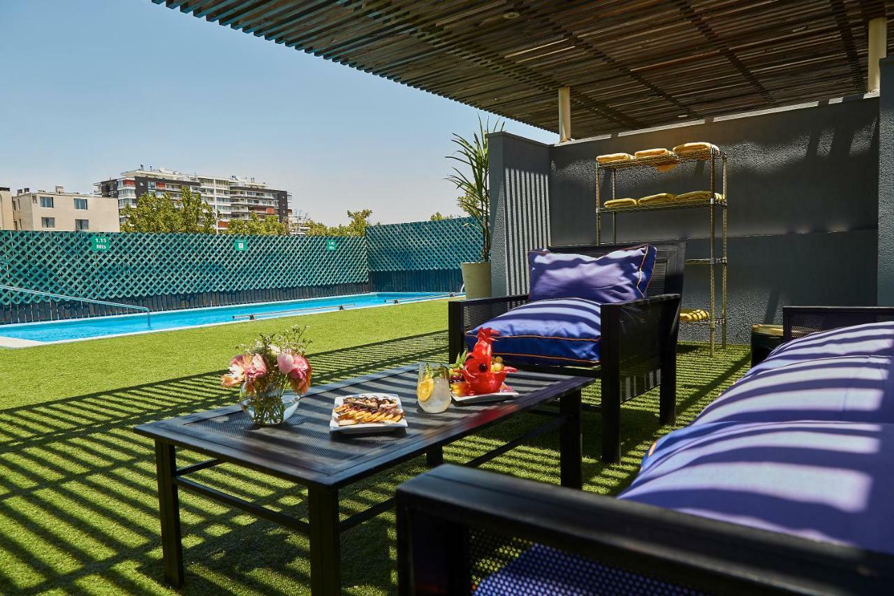 Hotel Torremayor Lyon Santiago Kültér fotó