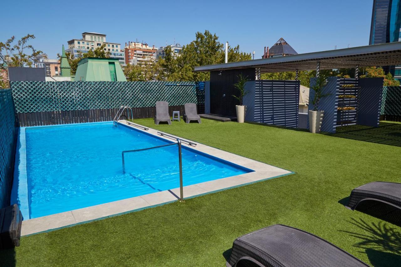 Hotel Torremayor Lyon Santiago Kültér fotó